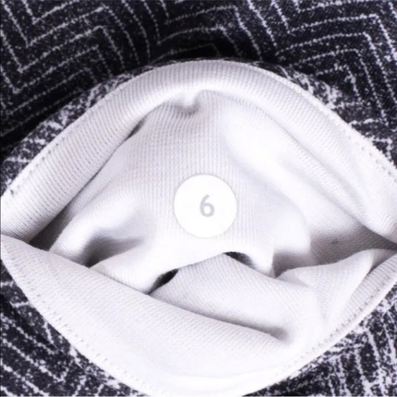 Lululemon gray tie dye legging 6 - Picture 3 of 4